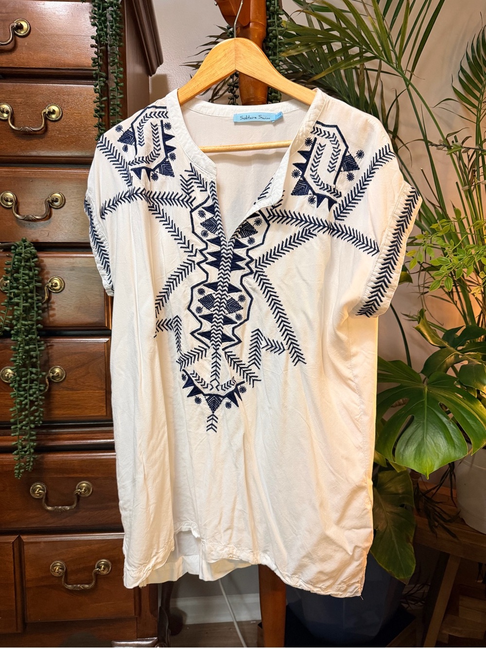 Solitaire Swim Boho Embroidered Tunic / Beach Coverup